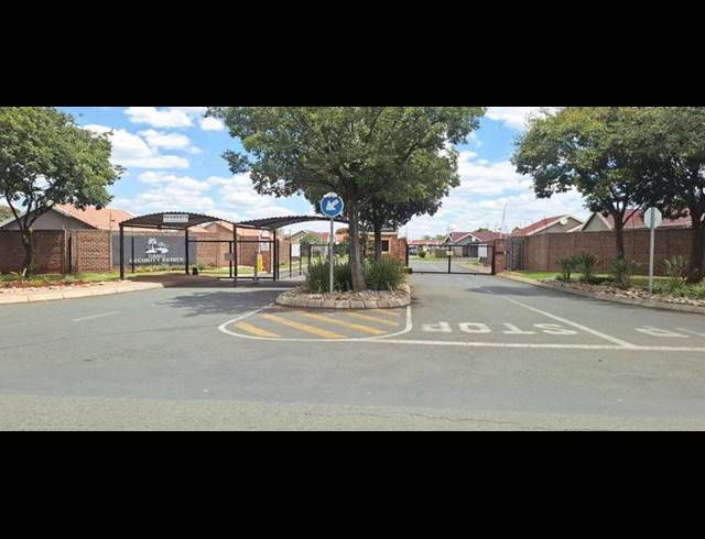 3 BEDROOM HOUSE FOR SALE IN TERENURE